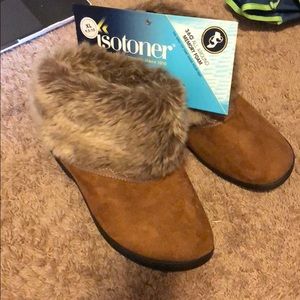 Isotoner Slippers